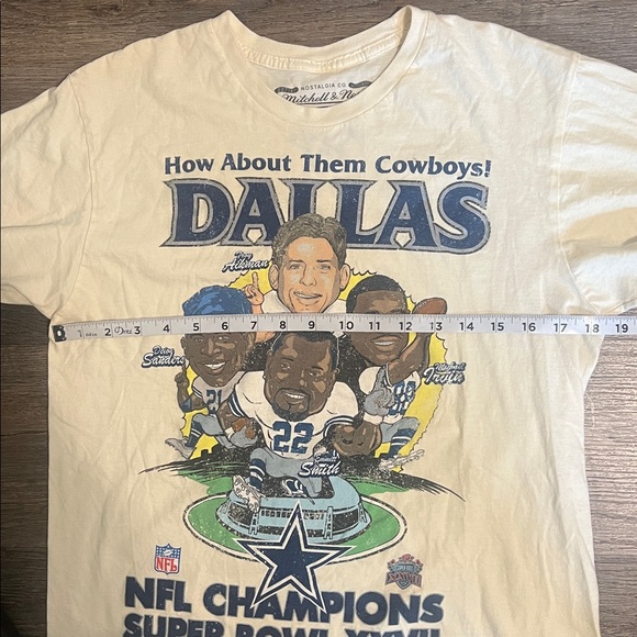 Mitchell & Ness How About Them Cowboys Dallas NFL Champions Super Bowl XXVll - Picture 7 of 11